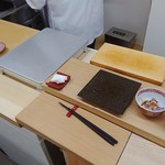 鮨舳 - 大将の仕事が丸見え