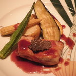 エノテカ・オルモ・デル・カウカソ - 米の娘豚のグリル　トリュフ乗せ