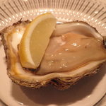 エノテカ・オルモ・デル・カウカソ - 男鹿産　生ガキ