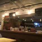 日ノモトビアパーラー - カウンター