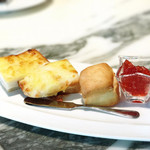 ロビーラウンジ - 