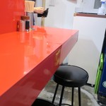 ラーメン二郎 - 店内の様子