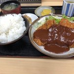 食堂 とら吉 - とんかつ定食