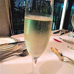 エリゼ光 - 夜景に煌めくシャンパン（サービス）