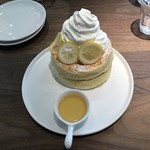 えぐぅ～ カフェ - ハニーレモンパンケーキ