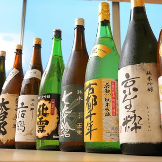 We offer carefully selected local sake and wine from all over Japan.