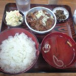 赤坂あべちゃん - 煮込み定食
