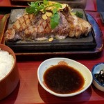 溶岩石焼ステーキと和牛高級弁当 ステーキハウス大和 - 