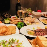 MEET ITALIAN&WINEBAR 22GRILL - 