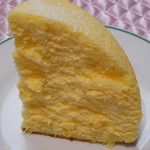 ナイフの切れ味が悪く断面荒れていますがめちゃしっとり！！