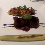 リストランテASO - ポルト酒で絡めたイベリコ豚のローストとサルサヴェルデ　茄子のカポナータ