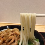 セルフうどん なりや本店 - 硬めの食感で好みのうどん！