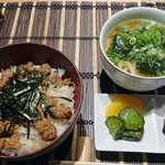 小鍋居酒屋 さくら - 浅利しぐれ煮丼＆ミニうどん500円込