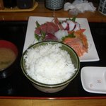 地球食堂 - 刺身８点盛り定食　１０００円