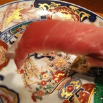 玄海鮨 - マグロ  トロです  切り方が大きい