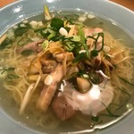 南海飯店 - ネギチャーシュー麺(塩味)