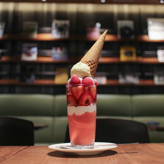 アライブラリー カフェ&ブックス_1