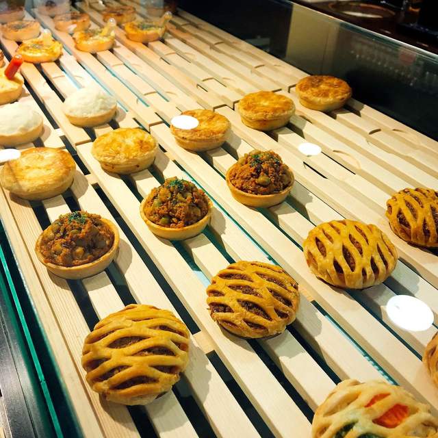 閉店 パイ ホリック 六本木 Pie Holic 六本木 カリフォルニア料理 食べログ