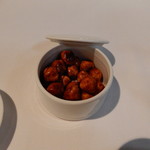 モトイ - ヘーゼルナッツのカラメリゼ　マドラス風味