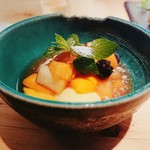 Akaboshi tokumagai - パンナコッタと季節のフルーツかな。リキュールが効いて大人のdesert‼️