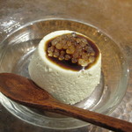 虎穴 - ふきのとうのブランマンジェ