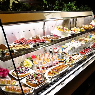 大満足スイーツplan スイーツビュッフェ パフェバー2時間 食放 ワンドリンク 男女一律1500円 Buen ブエン 熊本城 市役所前 ダイニングバー 食べログ