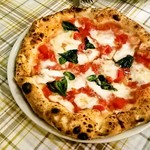 ピッツェリア ブラチェリア チェザリ - マルゲリータ・エクストラSTG