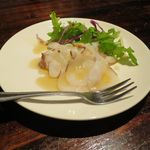 お通しのたこのカルパッチョ