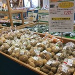 恵水キッチン - 新鮮野菜揃えてます！