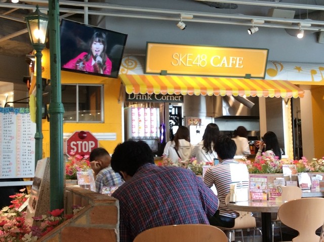 内観写真 閉店 Ske48 カフェ ショップ Ske48 Cafe Shop 栄 名古屋 カフェ 食べログ