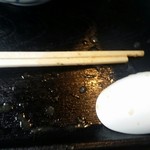 煮干し中華 八 - つけ汁がけっこう派手に飛び散るので
      ※おしゃれ着の方は要注意です※