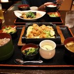 うまかもん家 - 鶏ももカルビ定食 1080円