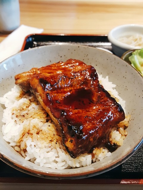 魚料理 もつ鍋 山咲き 本八幡 居酒屋 ネット予約可 食べログ