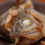 赤坂とゝや魚新 - 鱸（すゞき）のかま鹽燒（しほやき）