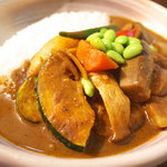 そしがやカレー - チキン野菜カレー(1050円)