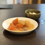 田園 ダイニング&カフェ スマイル - 肉じゃが、漬物