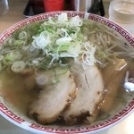 ラーメン 長さん - ☆ラーメン。塩ですが、さっぱりしつつ旨味、コクが素晴らしい。チャーシュー自体の旨味充分。メンマ極太これまたうまい。もやしシャッキ、シャッキ♪