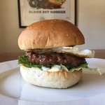 Restaurant & Bar Juicy’s - てりたまバーガー(1,380円)