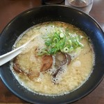 幸心堂 - 豚骨醤油ラーメン  少しアップ