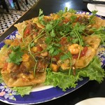 White Rose - 揚げワンタンは野菜たっぷり餡掛け