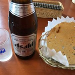 天竺薬膳 北印度料理 みらん - 中ビン＋パパダ(ｻｰﾋﾞｽ)