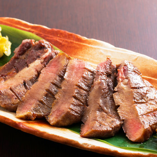 The craftsmanship shines! Sendai Cow tongue is delicious both “grilled” and “boiled”
