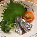 小魚料理 とみ助 - 小イワシは抜群の鮮度