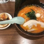 横浜家系ラーメン 吟家 - 