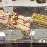 イグレックプリュス - ショーケース