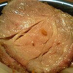 むさしの エン座 - 焼豚ぶっかけの見事な焼豚