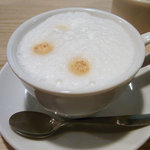 オステリア　コミンチャーレ - カプチーノ。