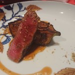 六本木うかい亭 - ヒレステーキのソース掛け