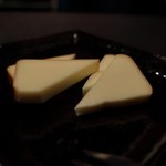 DEN - スモークチーズ