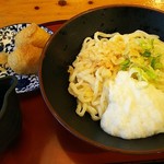 Kurahachi Udon - 山かけぶっかけ(トリプル) と いなり寿司 セット ￥430